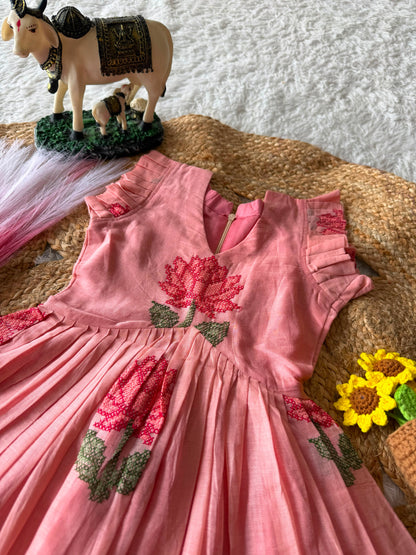 Lotus Gilrs short gown❤️